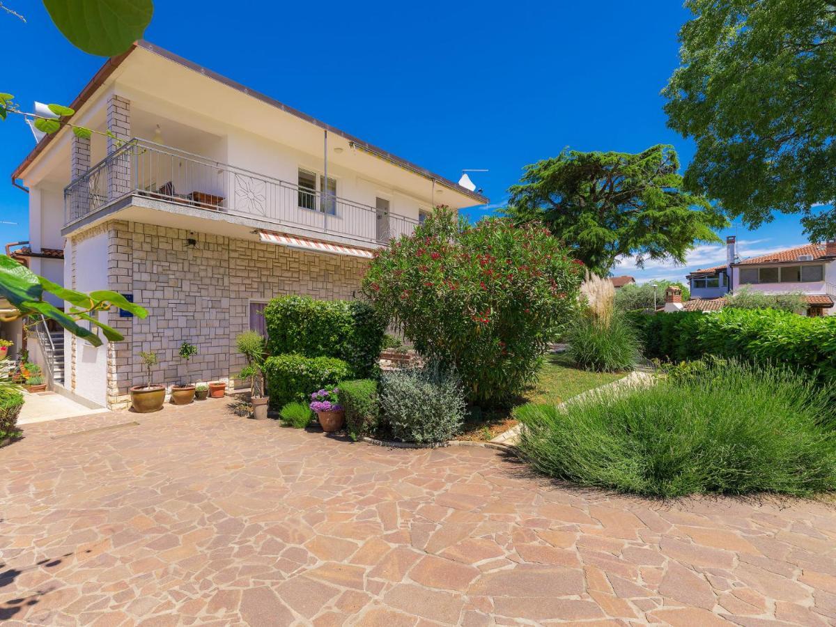 Apartment Nika-3 Umag Bagian luar foto